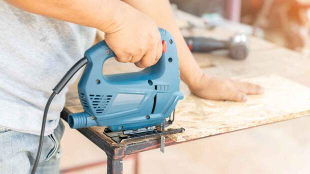 Как выбрать электрический лобзик