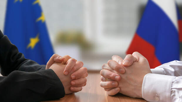 Сикорский: конфликт на Украине определит победителя между Россией и ЕС