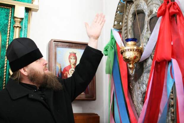 Убрать ценник: Интервью со священником, в храме у которого почти всё бесплатно