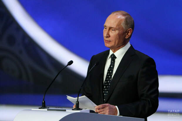 Владимир Путин мәктәп тәмамлаучы укучыларга котлау сүзләре белән мөрәҗәгать итте