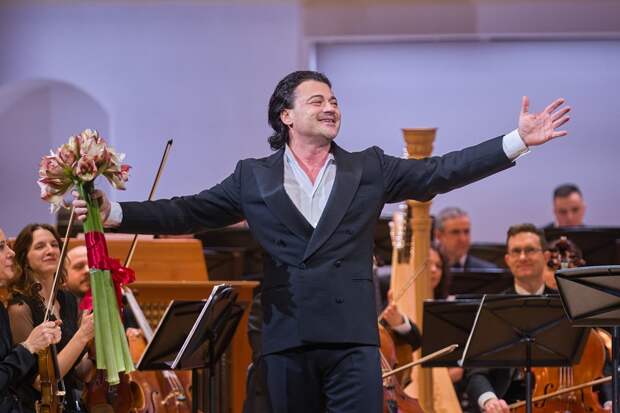 Звездный итальянец Витторио Григоло дал эксклюзивный концерт в Москве