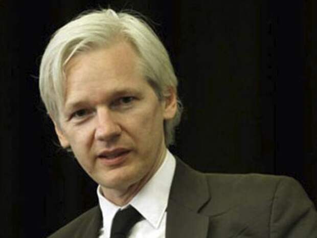 Основатель WikiLeaks просит убежища в Эквадоре
