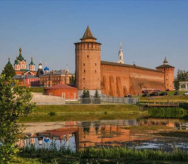Красивый Коломенский кремль