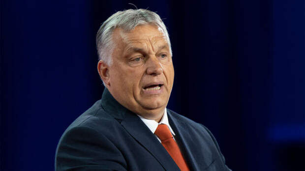 Орбан посоветовал "не дергать русских за усы"