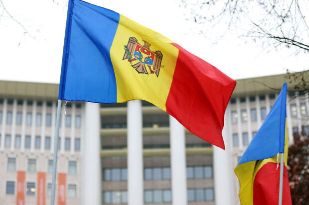 Бывший президент Молдавии Додон: Санду поведет страну по украинскому сценарию