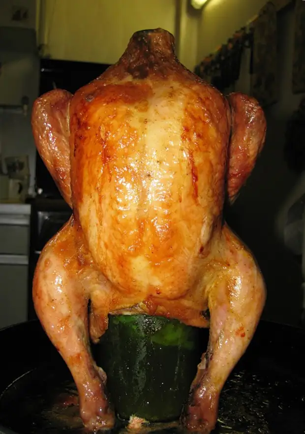 курица на бутылке с корочкой