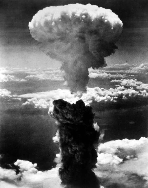 06 взрыв над Нагасаки