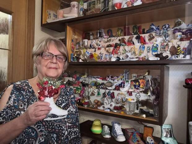Галина Гресько из Лианозова собрала 300 пар необычной обуви. Фото из личного архива