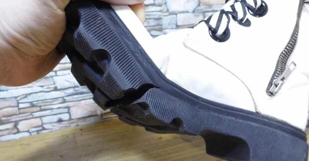 Достаточно пилочки для ногтей и клея: как починить треснувшую подошву без сапожника