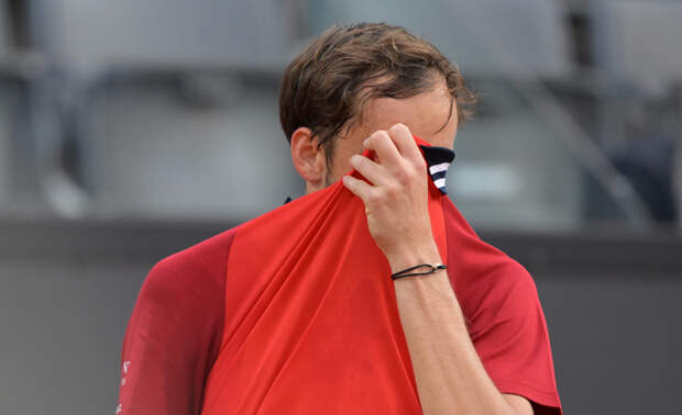 Пол разгромил Медведева в 1/8 финала турнира в Риме
