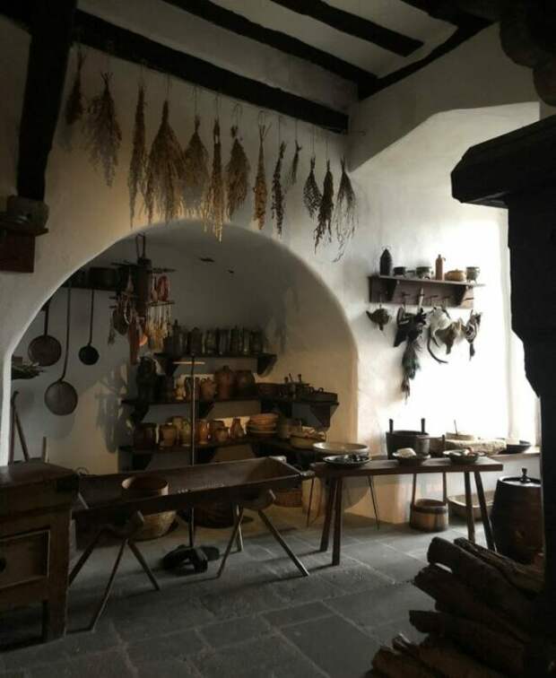 Кухня замка Марксбург. \ Автор фото: Frances Dilworth.