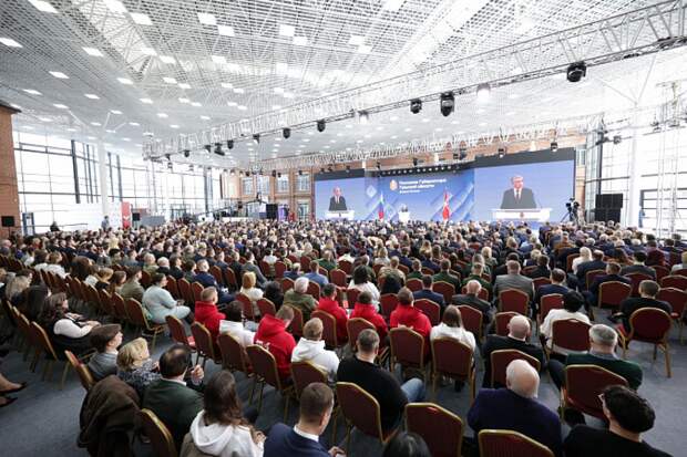 Губернатор Тульской области объявил о создании территории семейного счастья