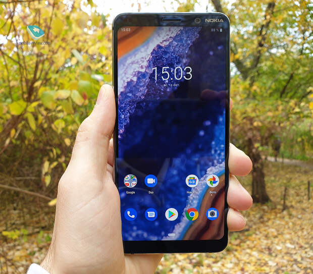 Самый сложный смартфон года: Nokia 9 Pure View