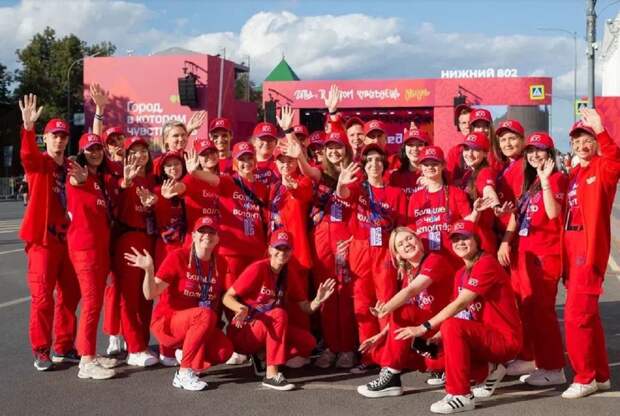 Проект «Волонтёры 800» впервые открывает набор для подростков от 14 лет