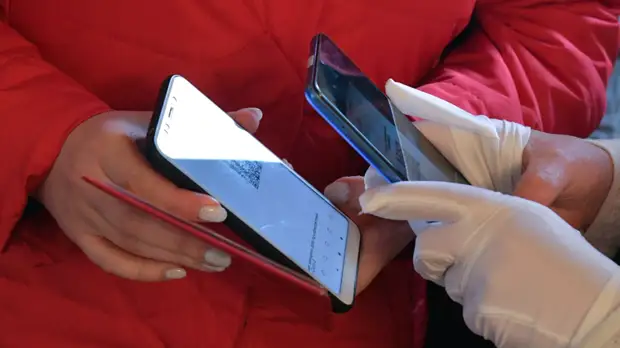 В Госдуме заявили о возможности получения QR-кодов бессимптомно переболевшими COVID-19