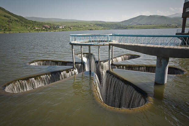 Водная архитектура