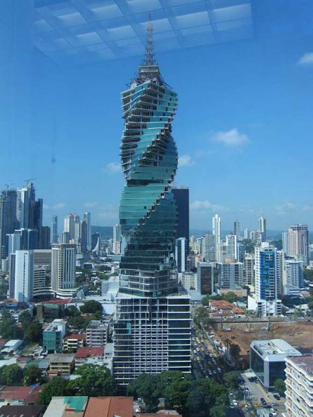 Спиральные небоскребы по всему миру