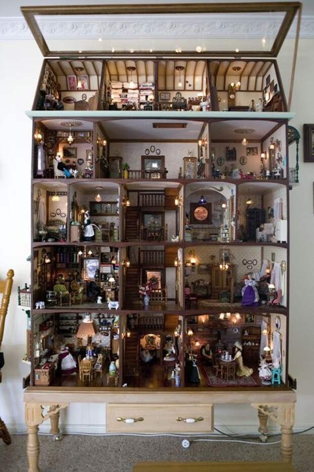 21 Doll Houses That Will Unleash Your Inner Child. I Want To Live In #6.