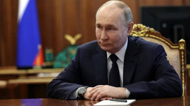 Путин призвал топ-банки "не высасывать деньги, как пылесос", высокими ставками