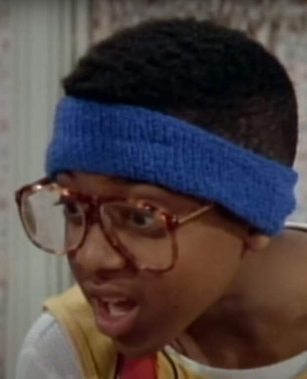 Steve Wearing a Headband - Family Matters