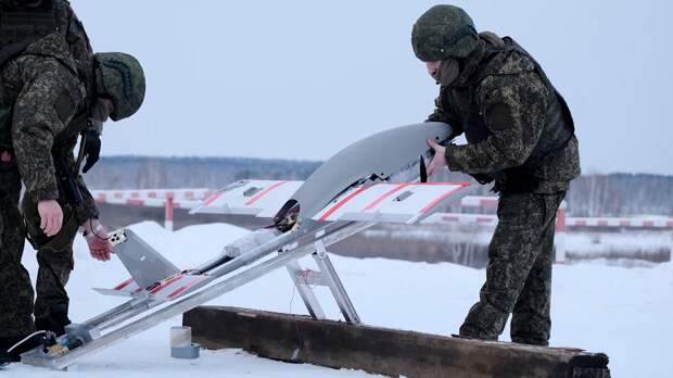 «Самолетка» и FPV: как операторы БПЛА проходят первые тесты на Урале