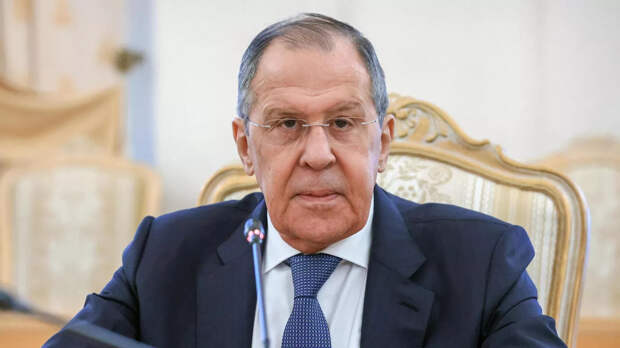 Лавров ответил на вопрос о встрече Путина и Аракчи