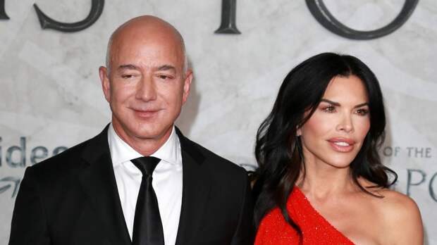Page Six: Джефф Безос заплатил 10 миллионов долларов за спонсорство Met Gala