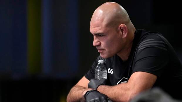 Cain Velasquez