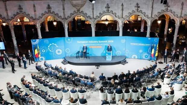 Молчащая Меркель одним своим появлением стерла Мерца в порошок – El Pais