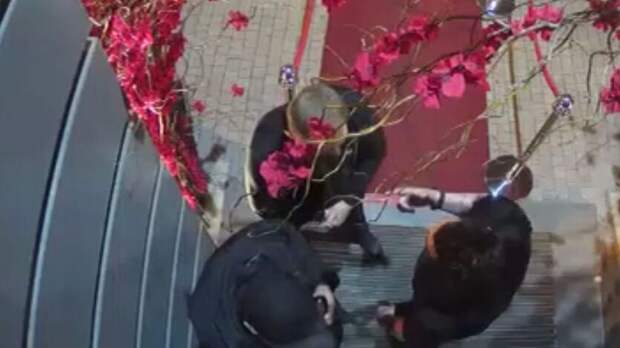 В соцсетях опубликовали видео скандала с депутатом из Шахт Вадимом Литвиновым