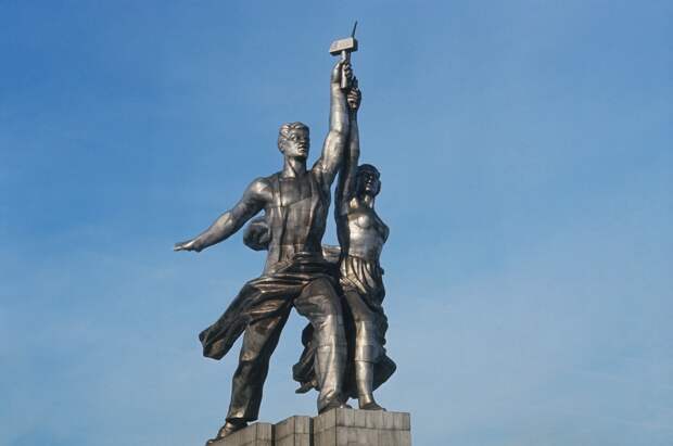 1 июля исполнилось 135 лет со дня рождения скульптора Веры Мухиной