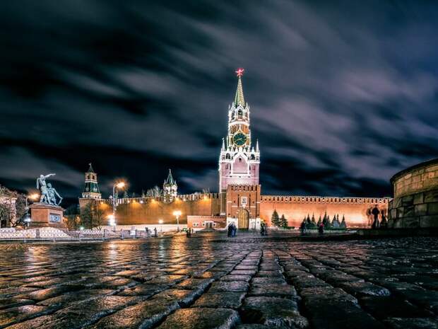 Нет покоя: призраки бывших правителей в Кремле и за его пределами