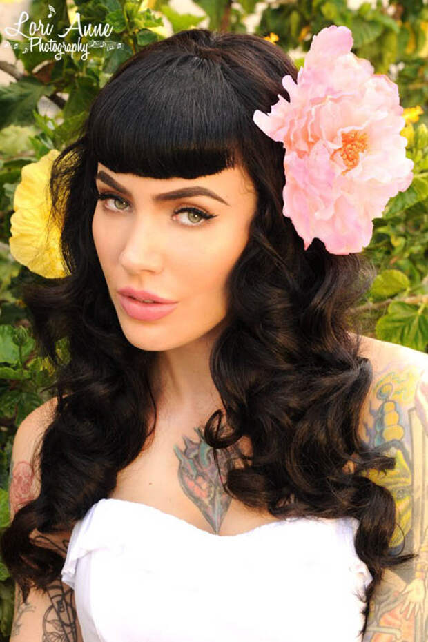 Pin up fashion, glam