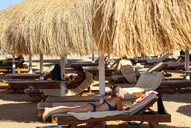 Россиянам назвали самые бюджетные страны для пляжного отдыха в феврале