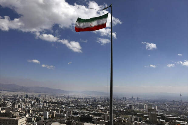 КСИР отчитался об уничтожении радара THAAD в ОАЭ и разгроме корабля США в Индийском океане