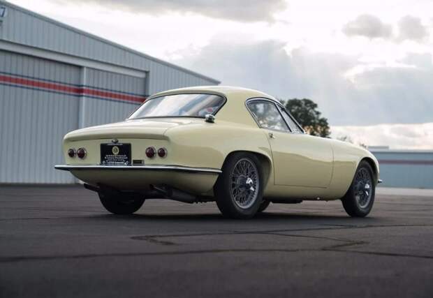 Lotus Elite — Первый цивильный Lotus