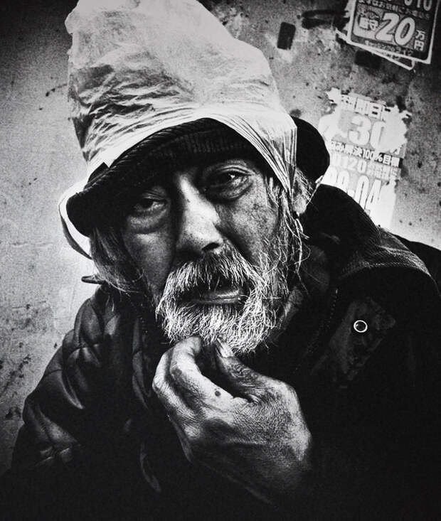 street portraits by Tatsuo Suzuki.