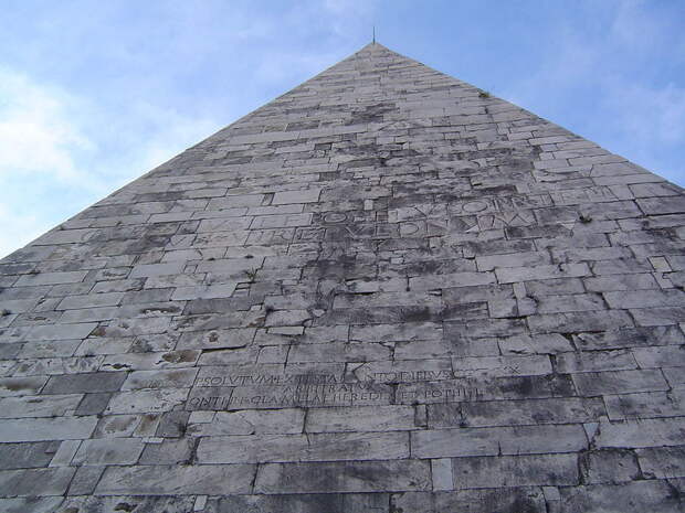 Пирамида Цестия: зачем в Древнем Риме строили пирамиды  