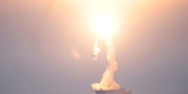 Гиперзвуковая крылатая ракета Циркон со скоростью 10 Мах поступила на боевое дежурство в ВМФ России. Почему это важно?