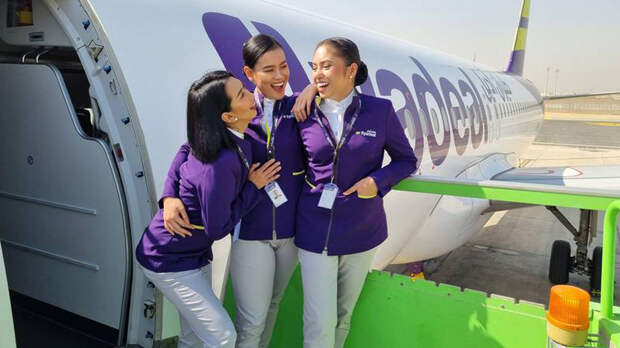 Саудовская компания запустила первый рейс с женским экипажем