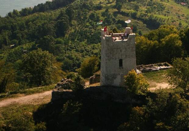 Абхазия. Анакопийская крепость: место, где замерла история