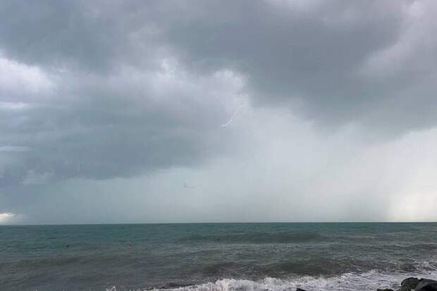 У побережья азиатской страны зафиксировали сильное землетрясение