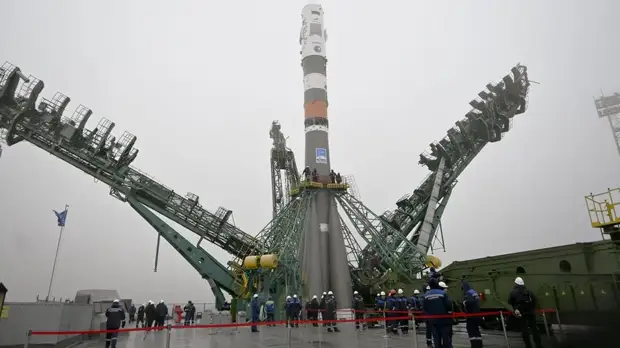 Замглавы «Роскосмоса» вылетел на космодром Байконур