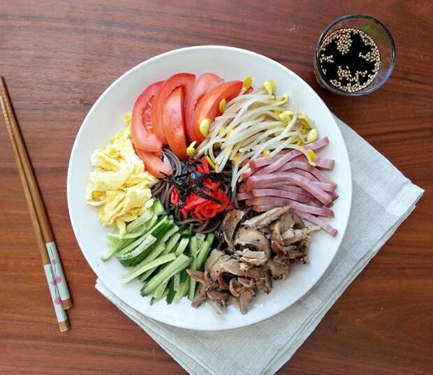 Хияши чука. \ Фото: pinterest.com. Хияши чука. \ Фото: pinterest.com.