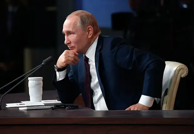 «Сплочены русофобией»: почему страны Восточной Европы всё чаще обвиняют Россию в «переписывании истории»