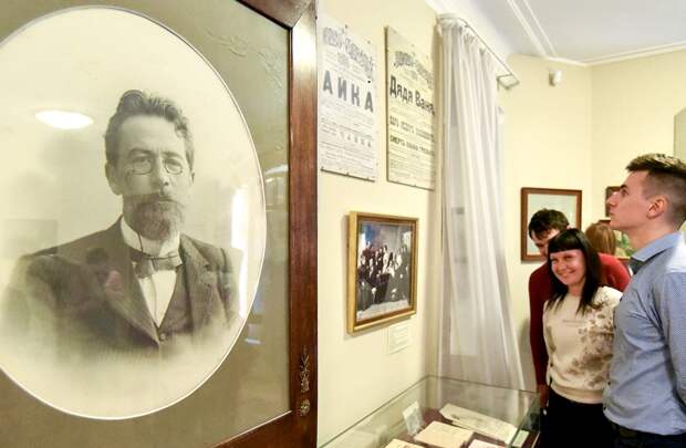 Выставка к 160-летию со дня рождения Чехова пройдет в Главархиве Москвы Выставка к 160-летию со дня рождения Чехова пройдет в Главархиве Москвы