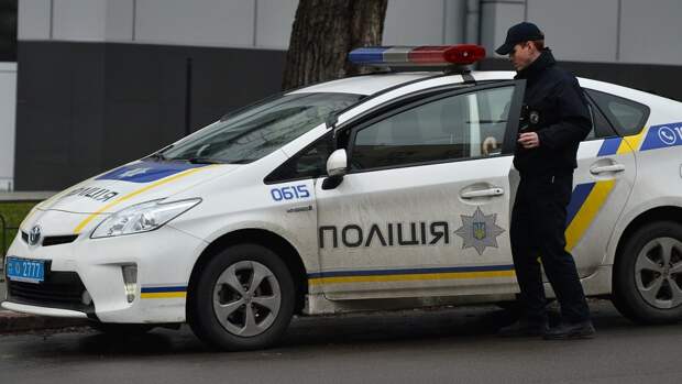 В Киеве дважды за утро «заминировали» станцию метро «Крещатик» В Киеве дважды за утро «заминировали» станцию метро «Крещатик»