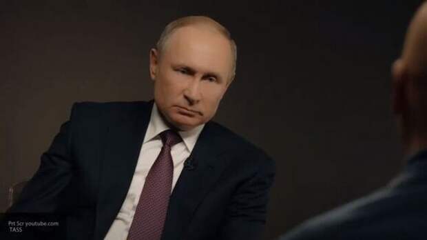 Путин заявил, что уважительно относился к экс-мэру Москвы Лужкову Путин заявил, что уважительно относился к экс-мэру Москвы Лужкову