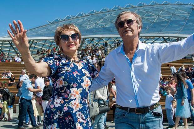 Каким россиянам вернут пенсионный возраст 55/60 и выплатят компенсации