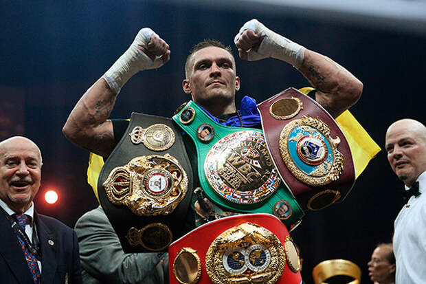 Усик стал абсолютным чемпионом мира
